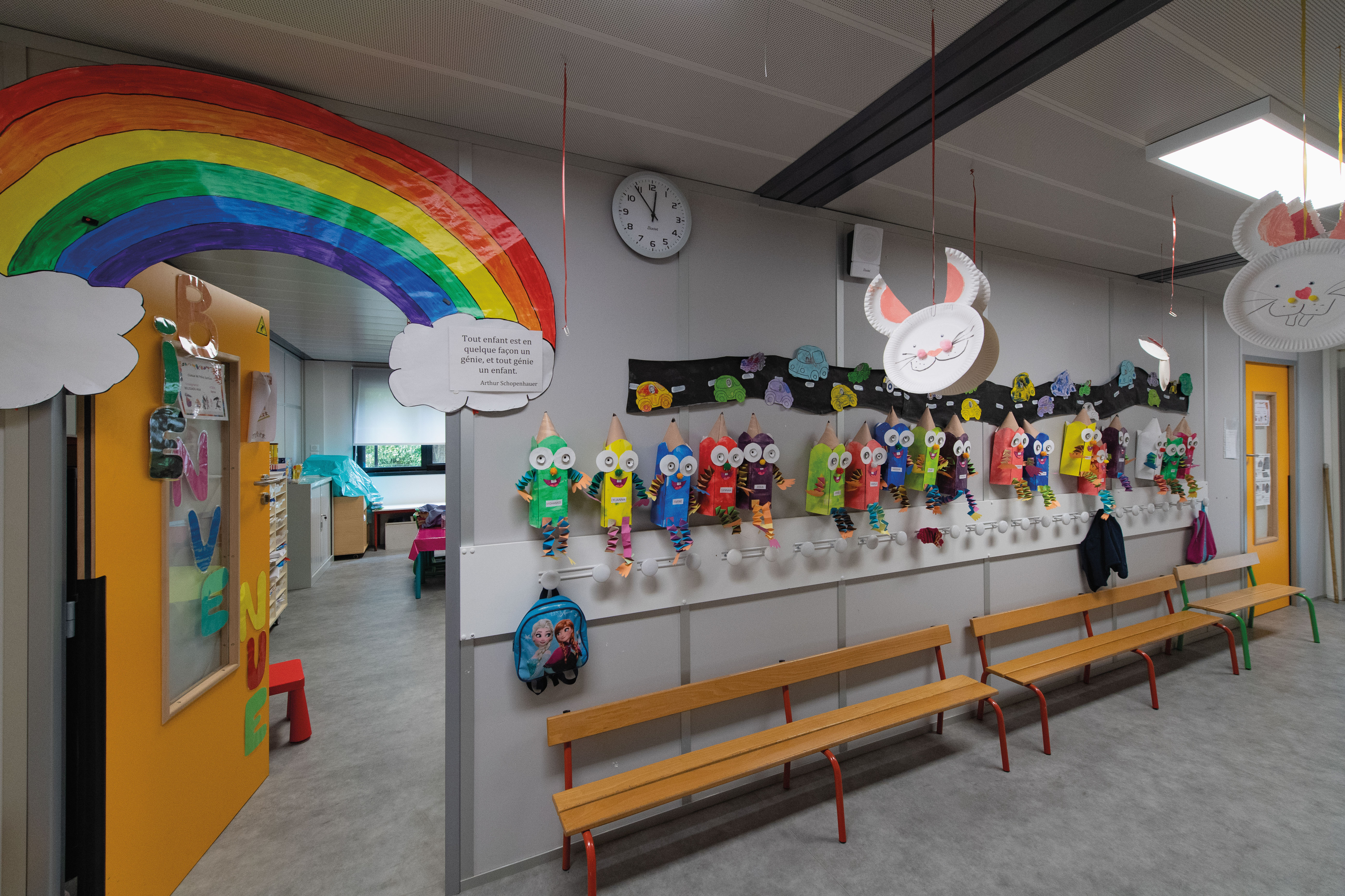 couloir-ecole-Pierrefitte