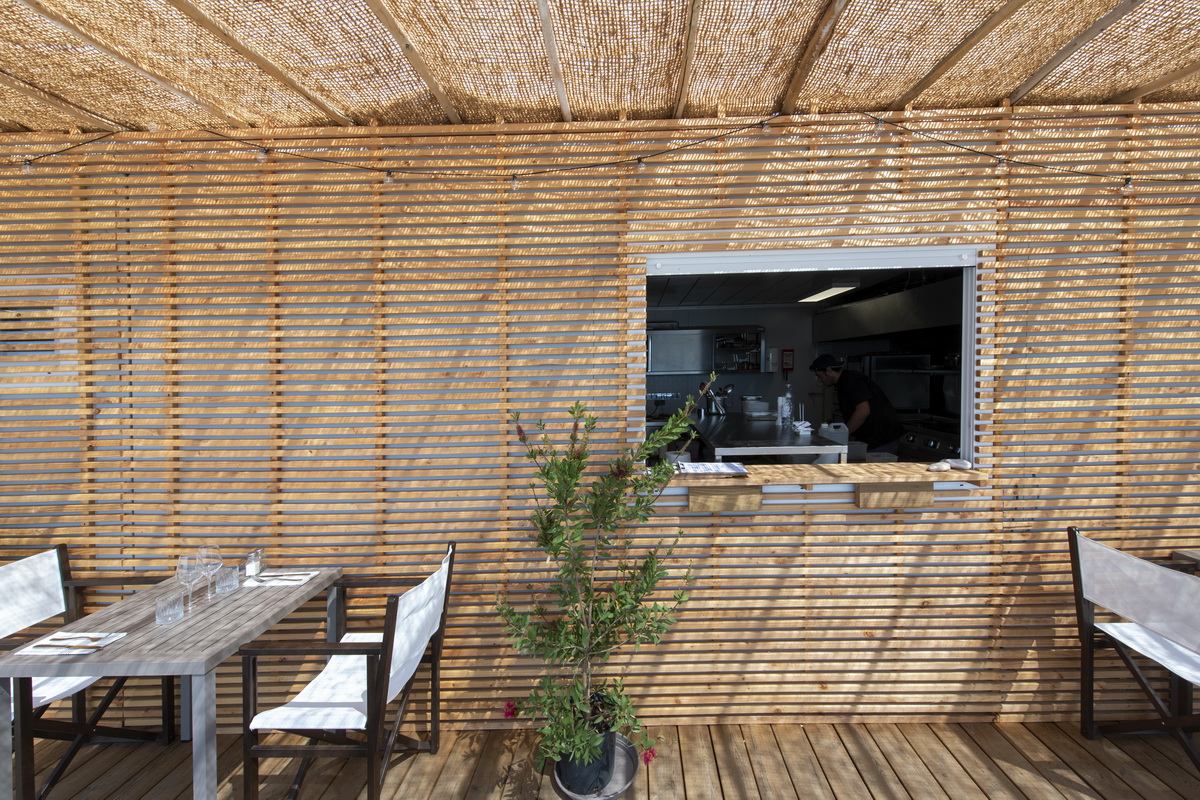 Une paillote en modulaire, une réalisation signée Algeco !