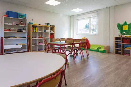 Mobilier_scolaire_Algeco