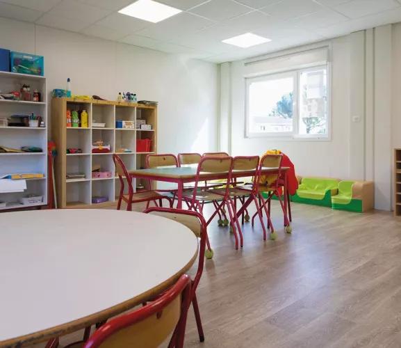 Mobilier_scolaire_Algeco