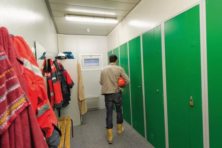 VESTIAIRES DE CHANTIER PARIS