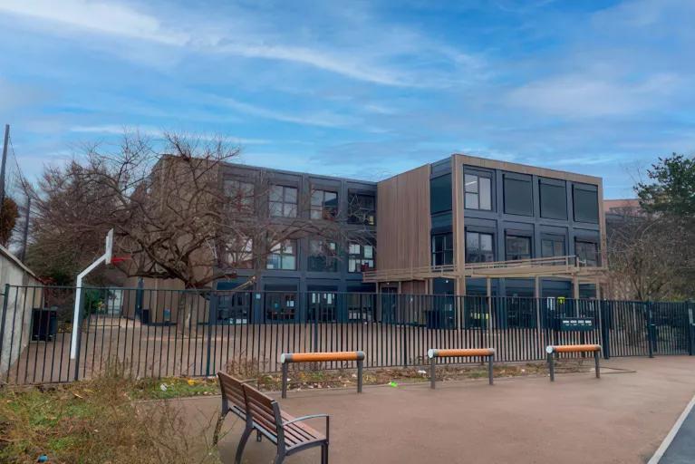 Ecole modulaire RE2020 de Villeurbanne