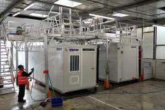 Nettoyage et entretien de blocs modulaires ALGECO® par un technicien spécialiste