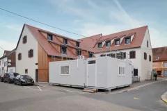 Pharmacie modulaire ALGECO® temporaire installée sur voirie en centre-bourg à Diemeringen
